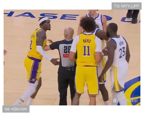 湖人内线协防沟通失误成隐患 范德比尔特与海斯换位漏人致失分